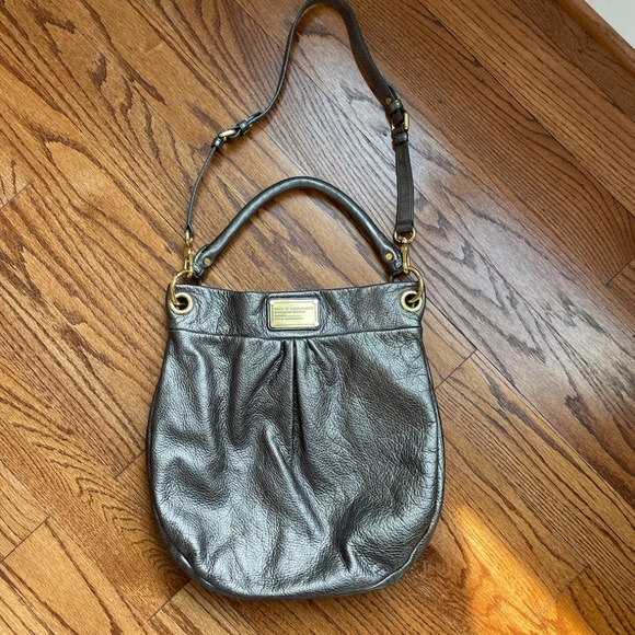 Limited Edition Marc by Marc Jacobs Metallic Grey Leather Classic Q Hillier Hobo - Picture 1 of 6